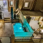 Διαμέρισμα Nevila House 1 *