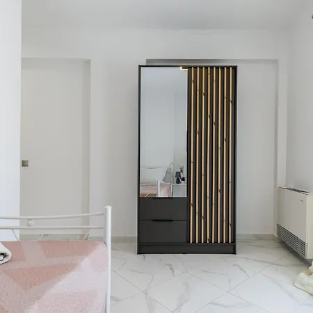 Nevila House 1 Apartment Skopelos Town