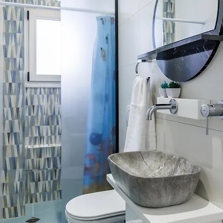 Nevila House 1 アパート スコペロス